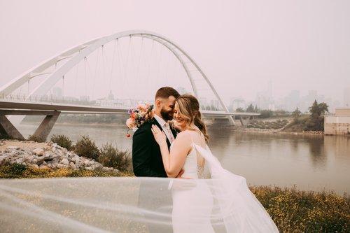 carousel-hero-element image-3